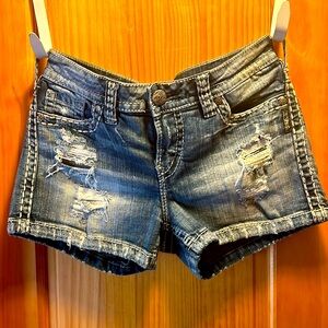 SILVER Jean Shorts - Size: 30 - “AIKO”